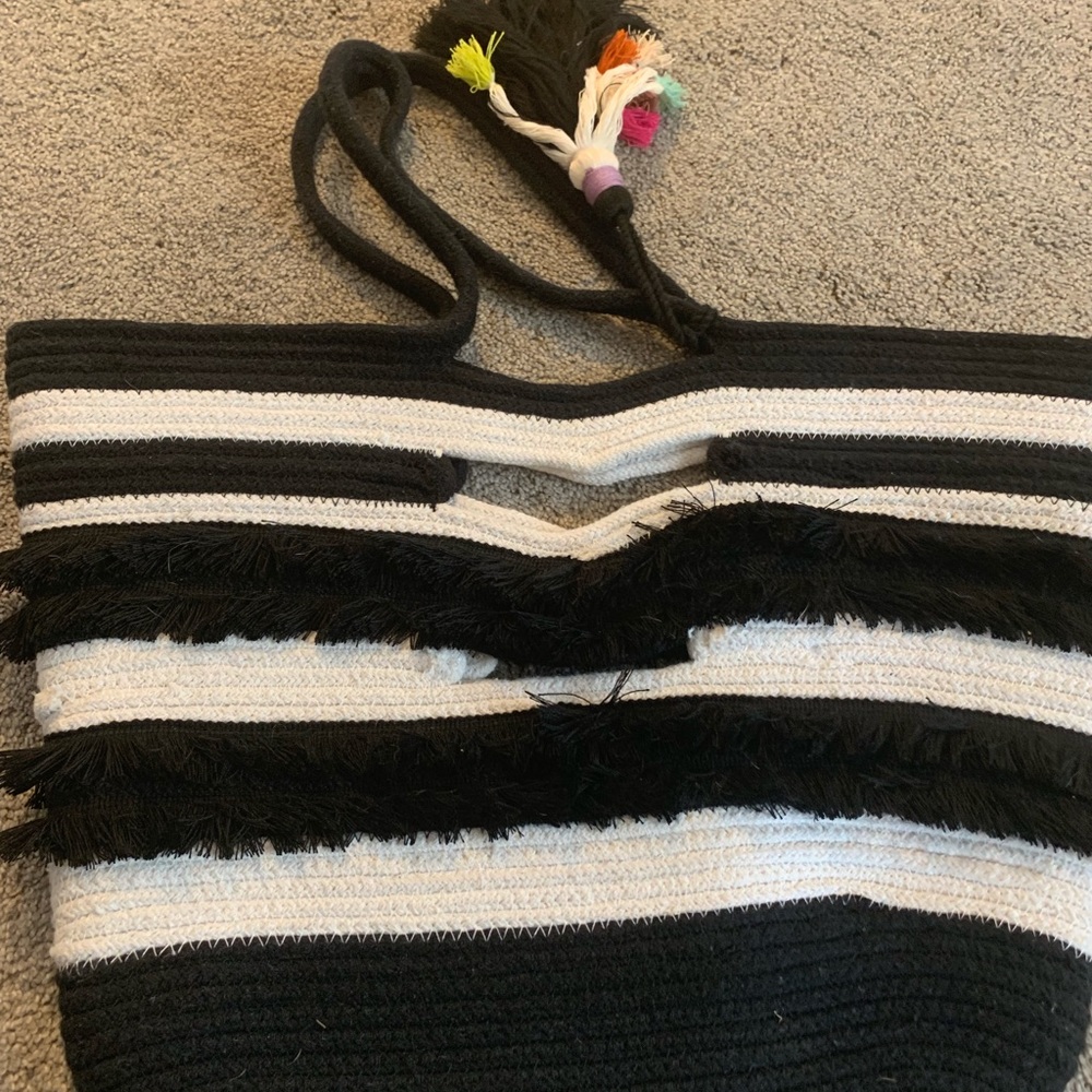 Black and White tote